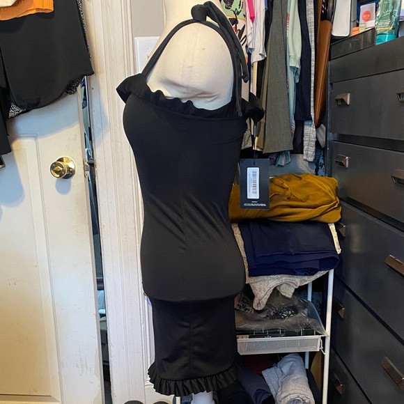 NWT, Women’s Size 0 PrettyLittle Thing Black Frill Tie Shoulder Bodycon Dress - Picture 6 of 11